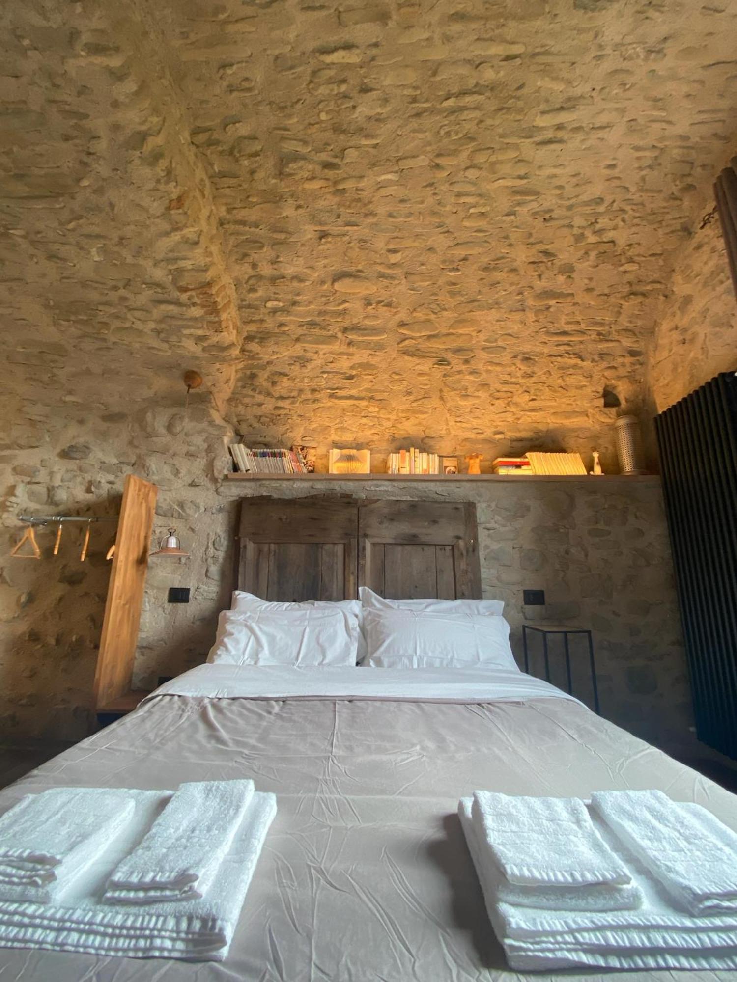La Casa Medievale Suites E Spa Pontremoli Kültér fotó