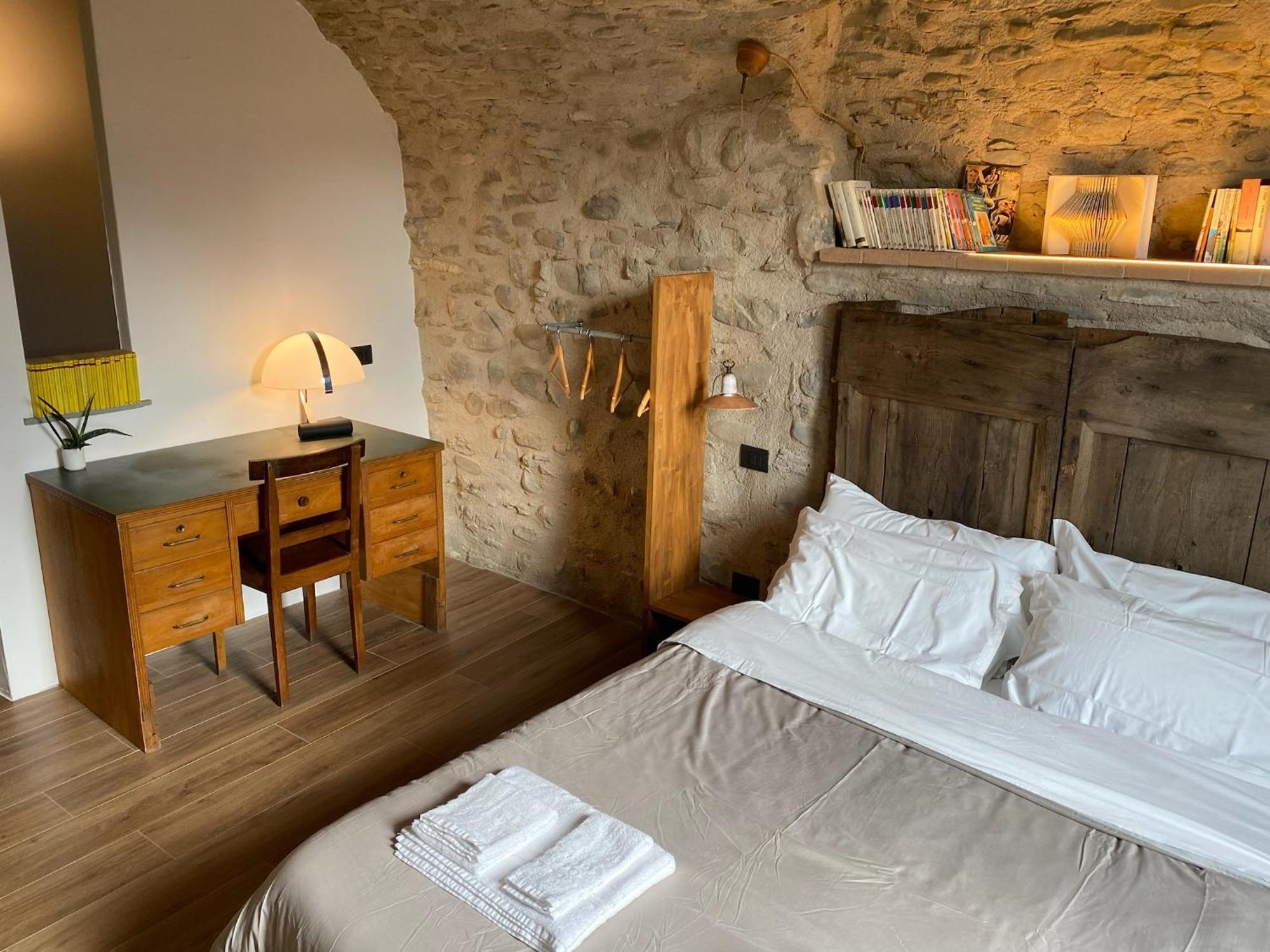 La Casa Medievale Suites E Spa Pontremoli Kültér fotó