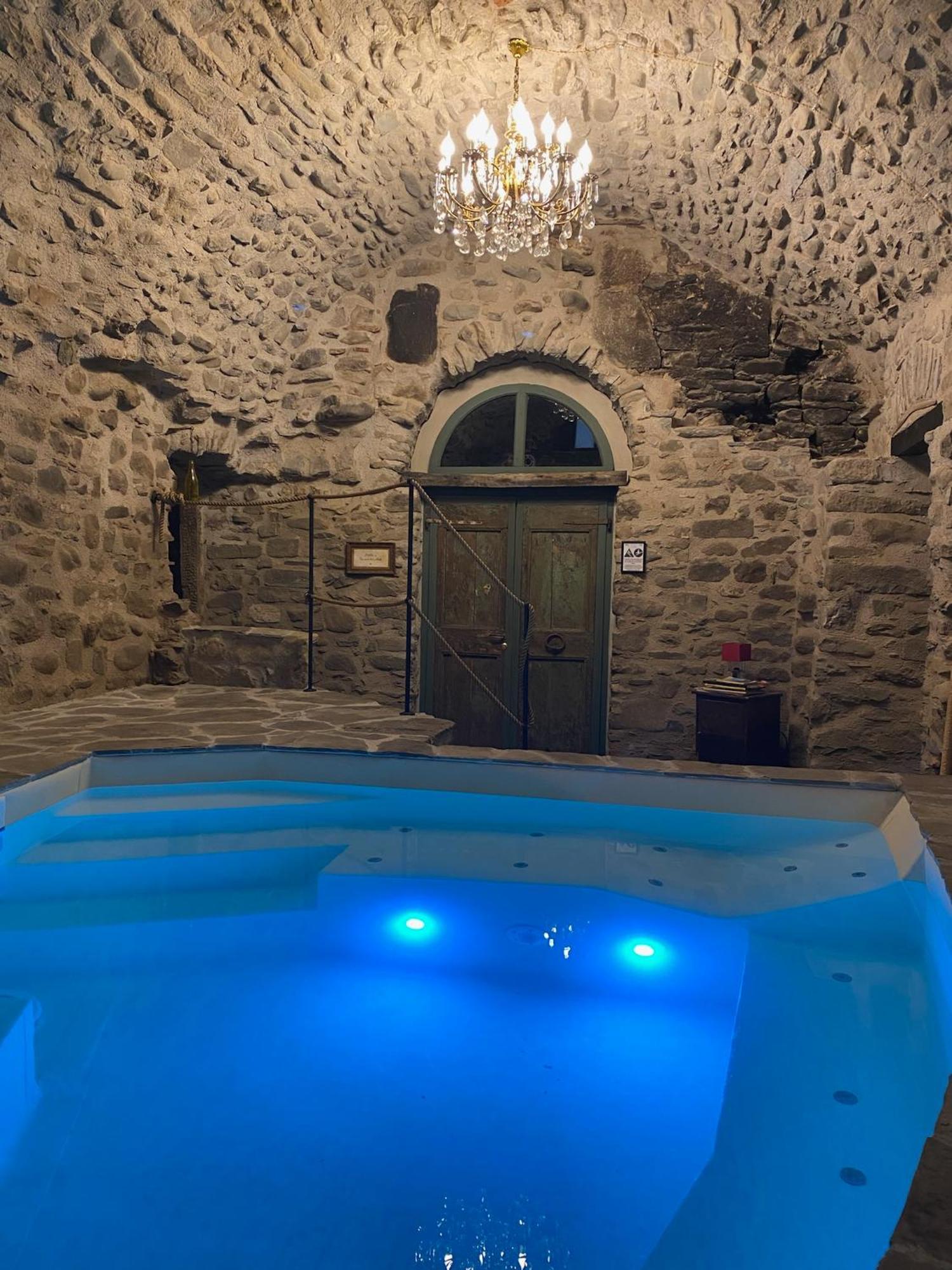 La Casa Medievale Suites E Spa Pontremoli Kültér fotó