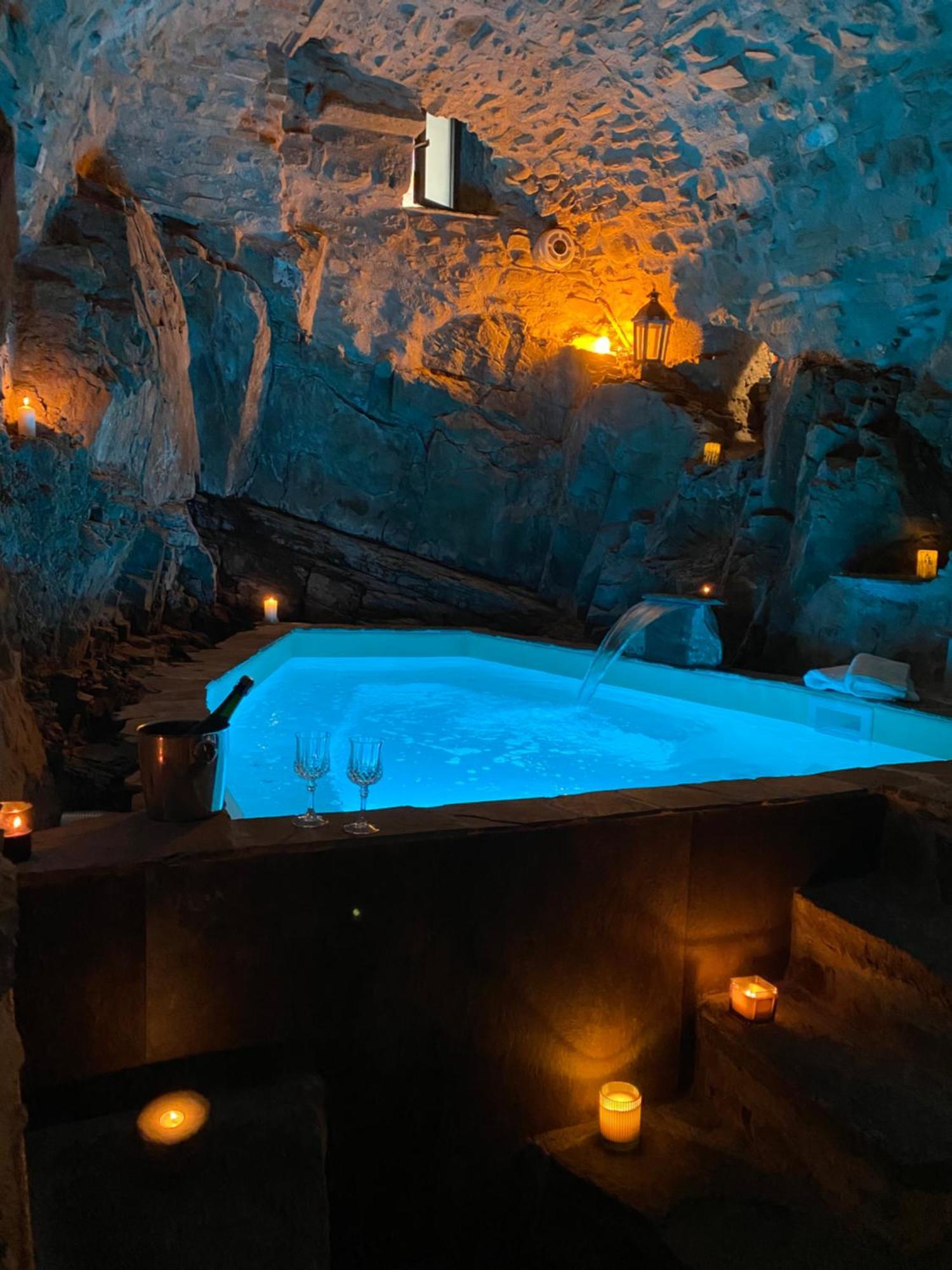 La Casa Medievale Suites E Spa Pontremoli Kültér fotó